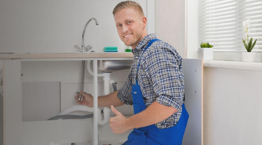 Expert burst pipe repair services in Lansing, WV